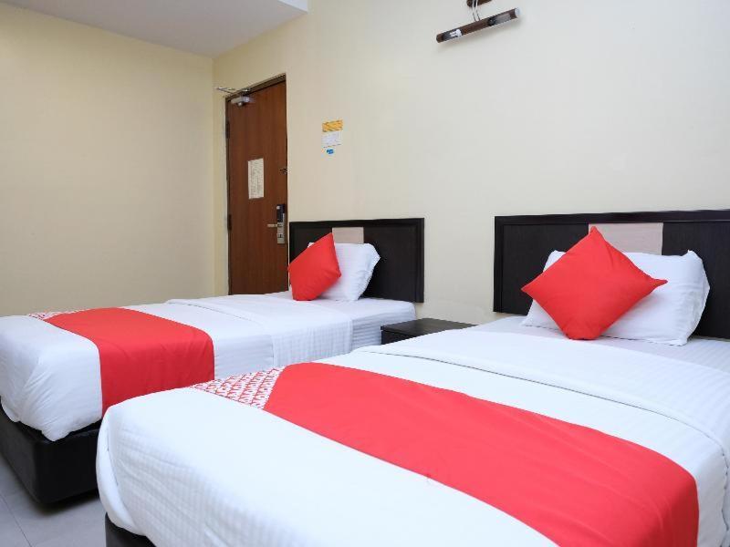 The Fern Lodge Hotel Skudai Room photo